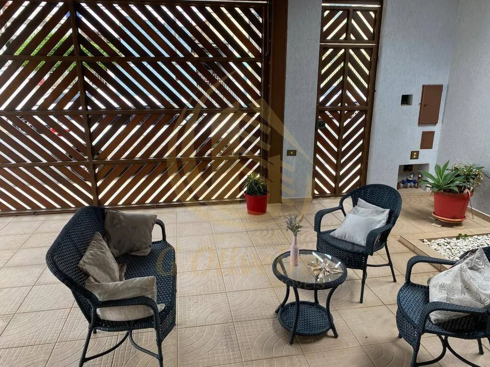 Casa, 3 quartos, 295 m² - Foto 1