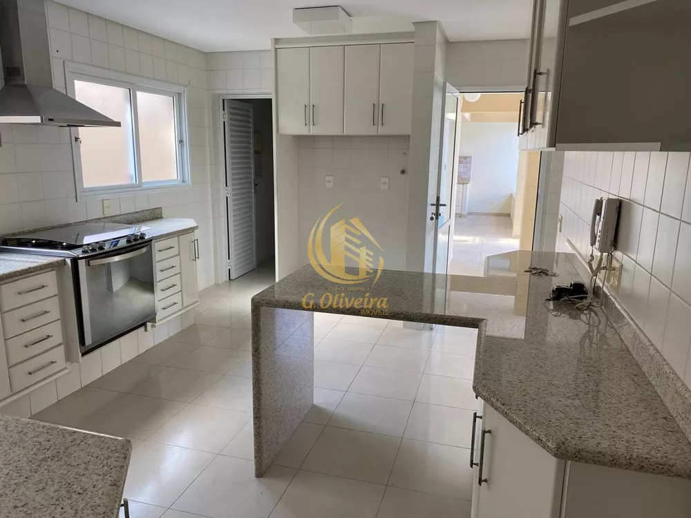 Sobrado, 4 quartos, 376 m² - Foto 3