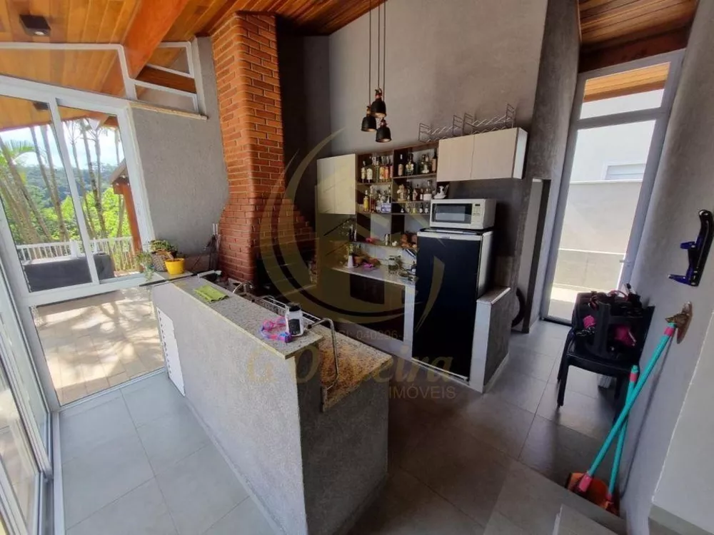 Casa, 4 quartos, 367 m² - Foto 1