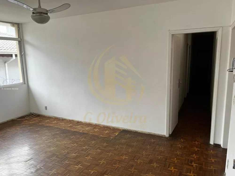 Casa, 4 quartos, 270 m² - Foto 2