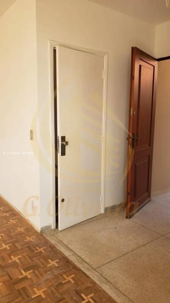 Casa, 4 quartos, 270 m² - Foto 6