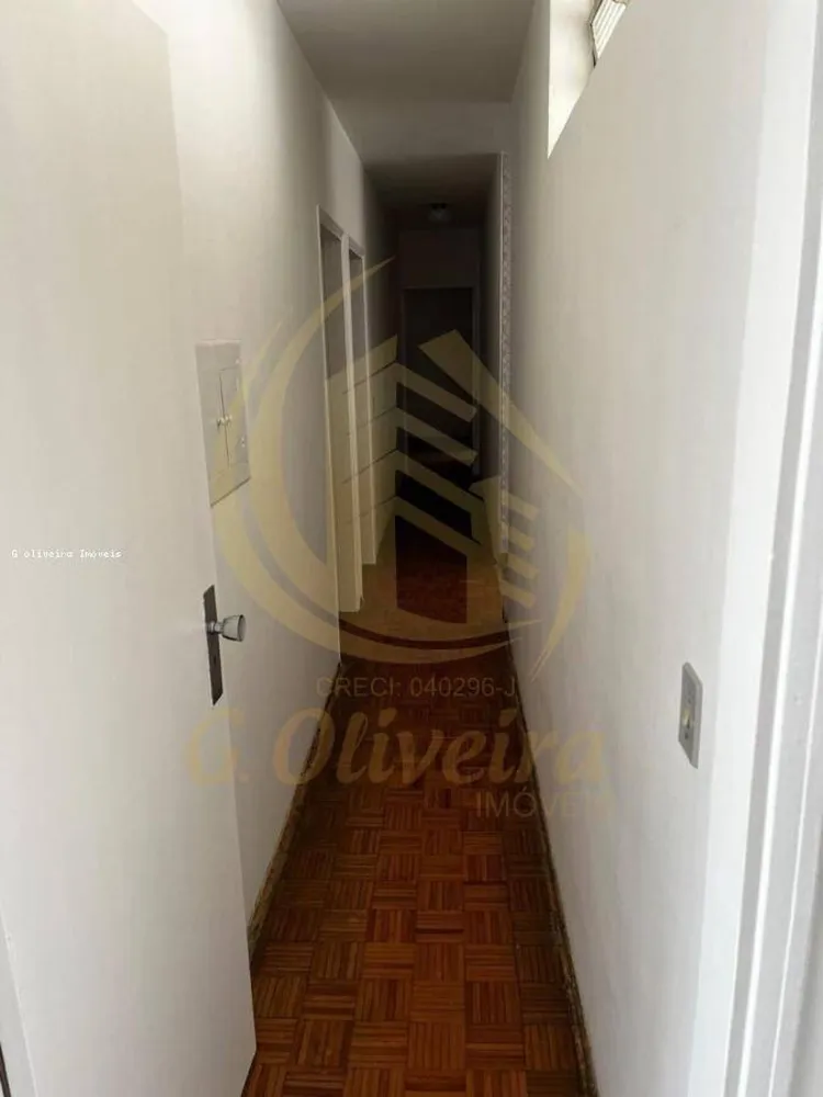 Casa, 4 quartos, 270 m² - Foto 11