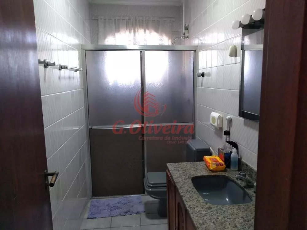 Casa, 3 quartos, 172 m² - Foto 2