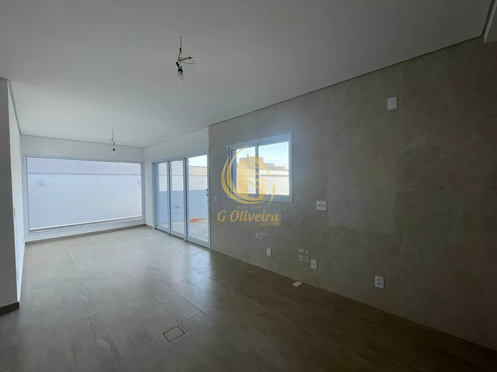 Sobrado, 4 quartos, 316 m² - Foto 1