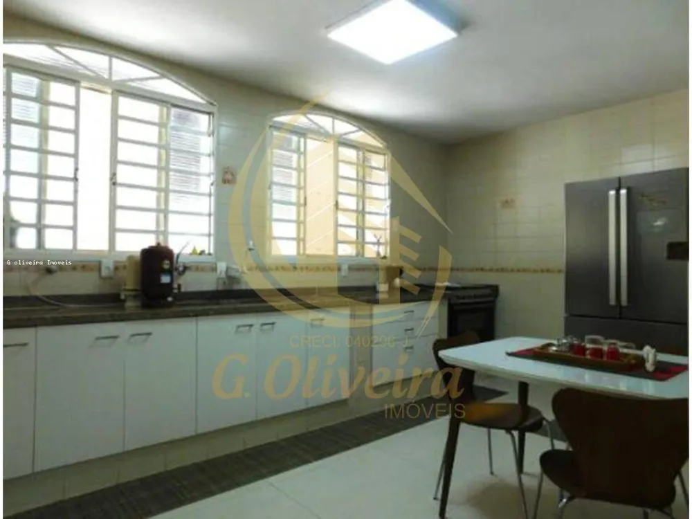 Casa, 4 quartos, 600 m² - Foto 9