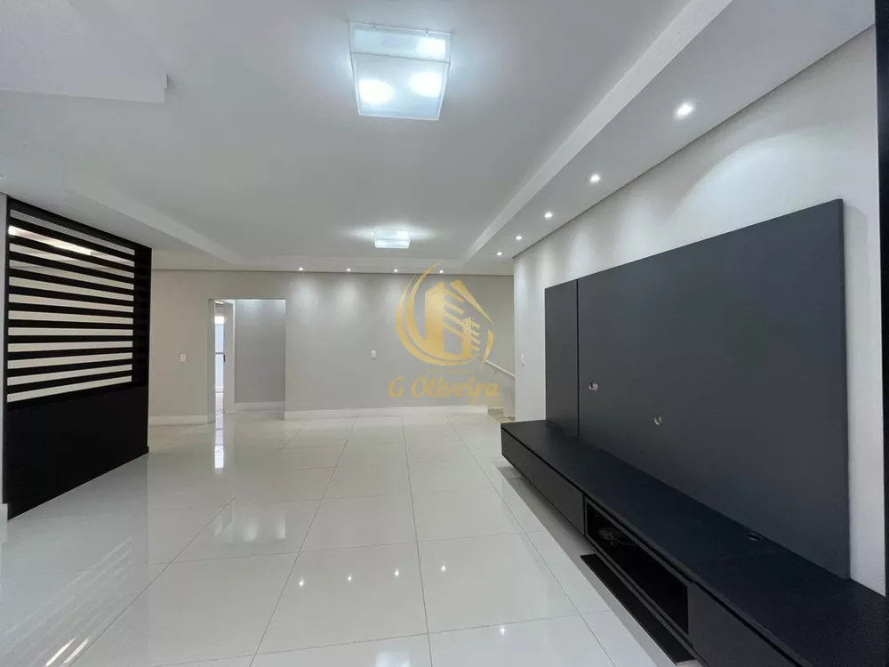Casa, 4 quartos, 220 m² - Foto 3