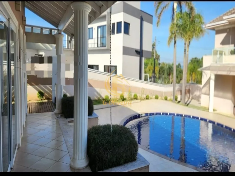 Sobrado, 3 quartos, 610 m² - Foto 1