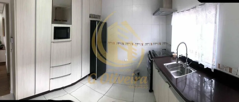Casa, 2 quartos, 228 m² - Foto 9