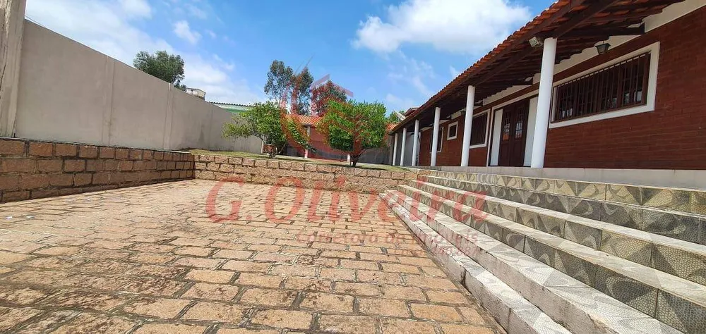 Casa, 3 quartos, 330 m² - Foto 1