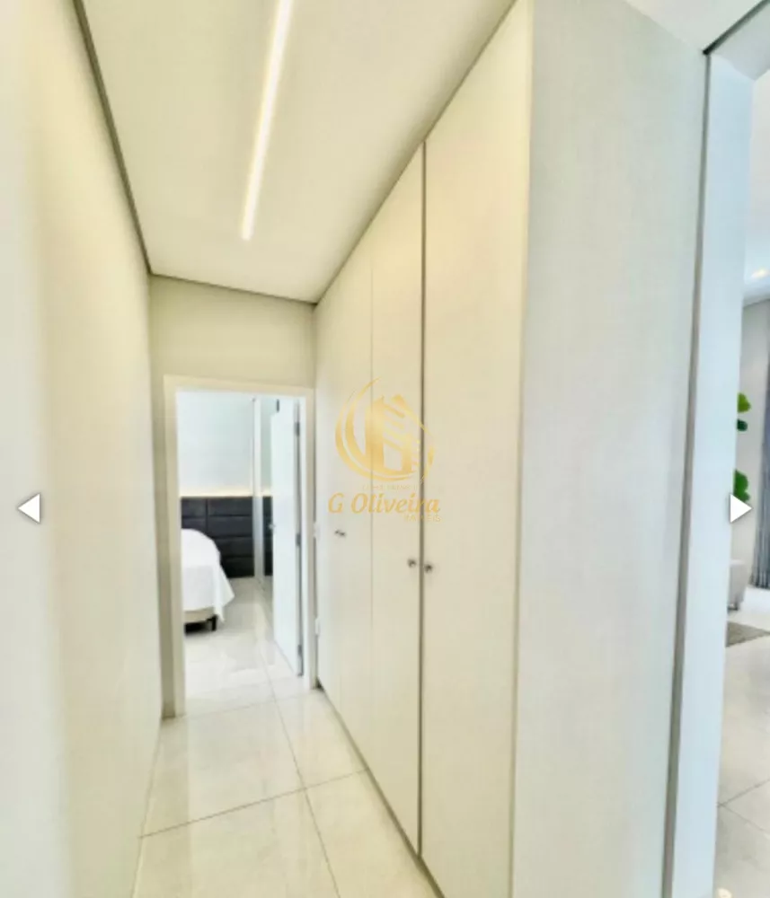 Casa, 3 quartos, 254 m² - Foto 1