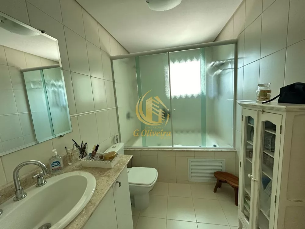 Apartamento, 3 quartos, 157 m² - Foto 2