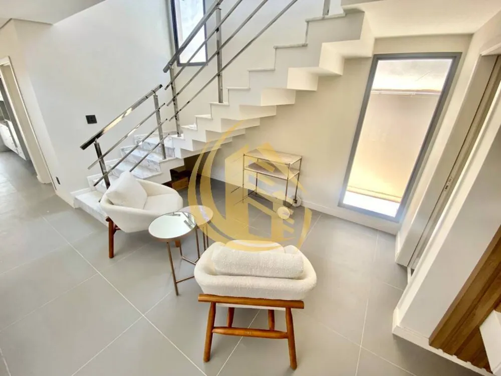 Sobrado, 238 m² - Foto 1