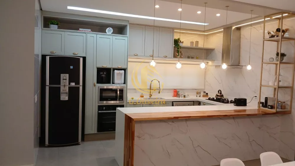Casa, 3 quartos, 300 m² - Foto 2