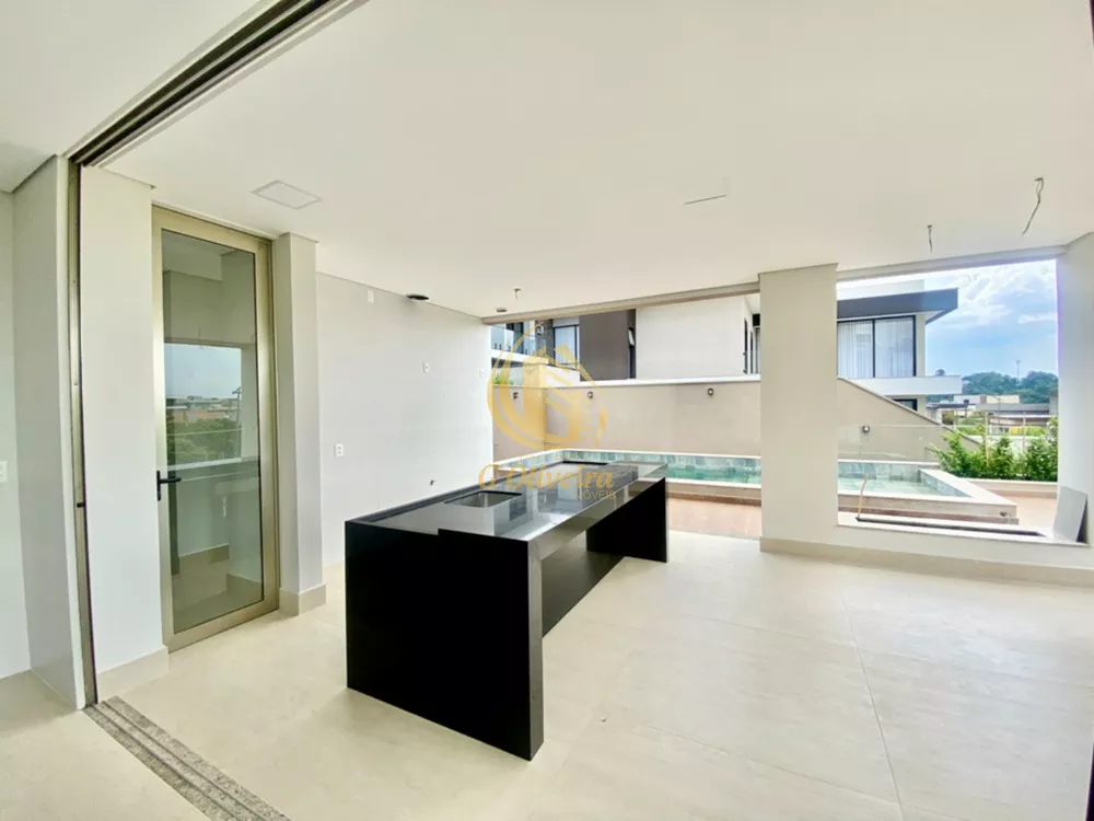 Sobrado, 4 quartos, 447 m² - Foto 1