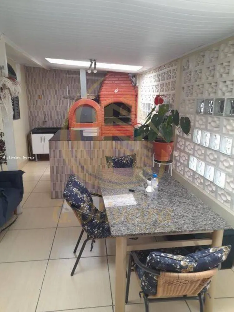 Casa, 3 quartos, 222 m² - Foto 10