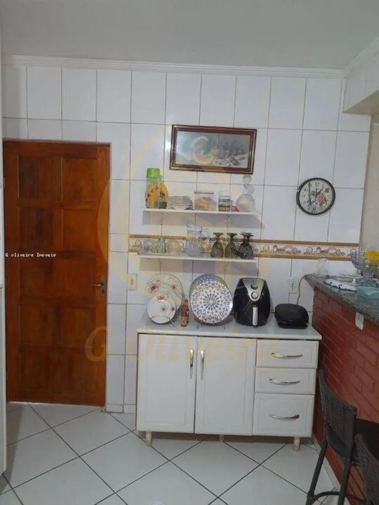 Casa, 3 quartos, 222 m² - Foto 5