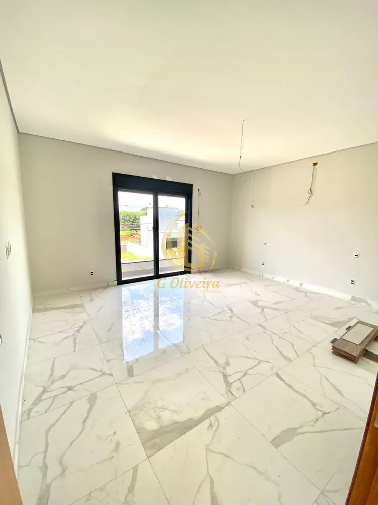 Sobrado, 3 quartos, 256 m² - Foto 1