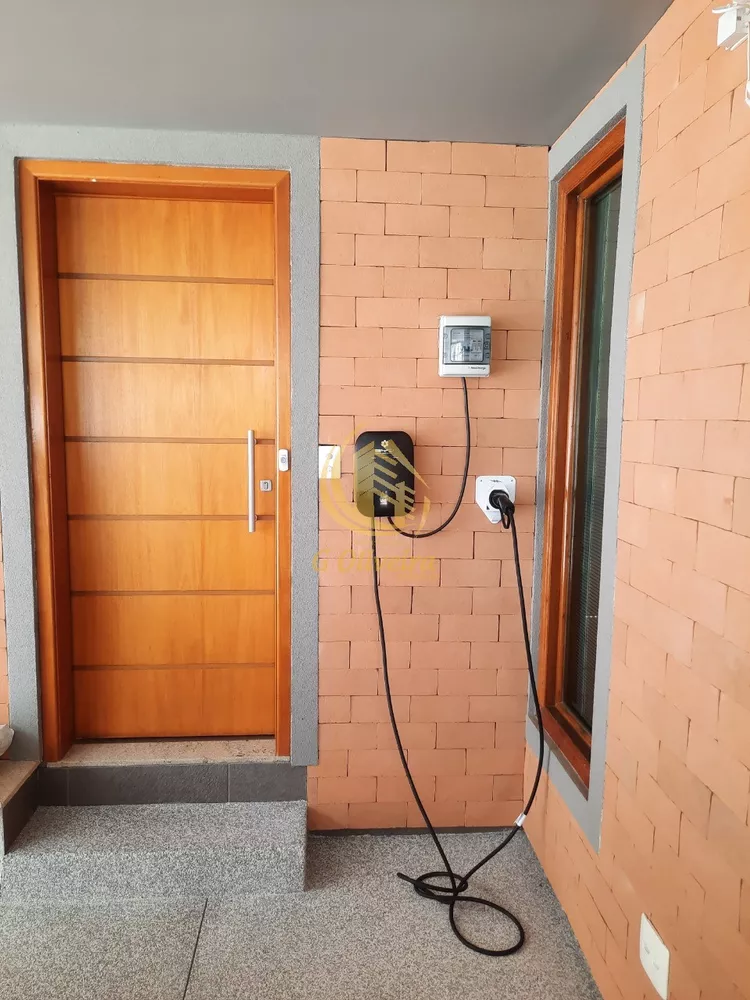 Sobrado, 3 quartos, 251 m² - Foto 3