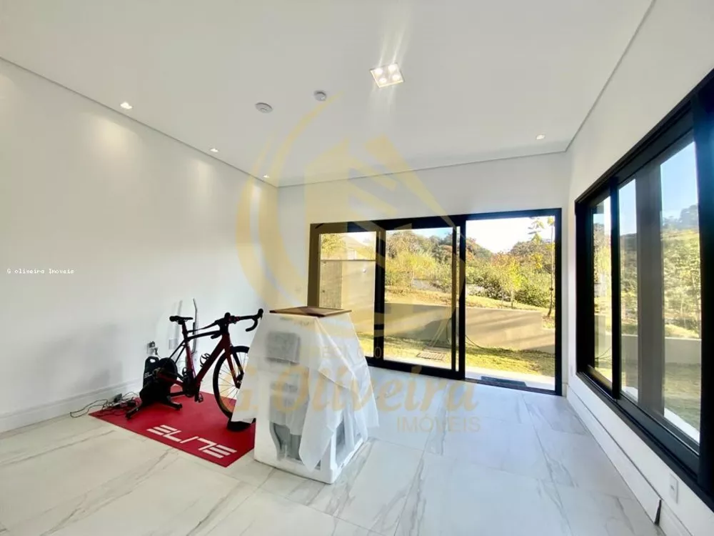 Sobrado, 3 quartos, 380 m² - Foto 2