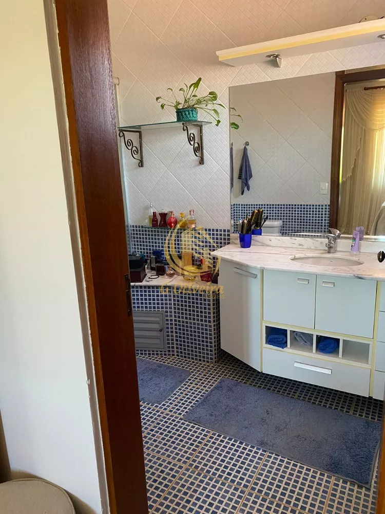 Casa, 3 quartos, 260 m² - Foto 1