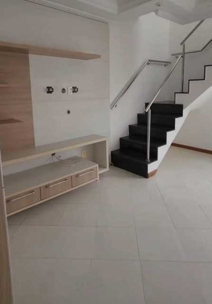 Cobertura à venda com 3 quartos, 148m² - Foto 1