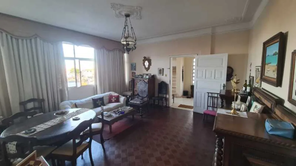 Cobertura, 3 quartos, 223 m² - Foto 1