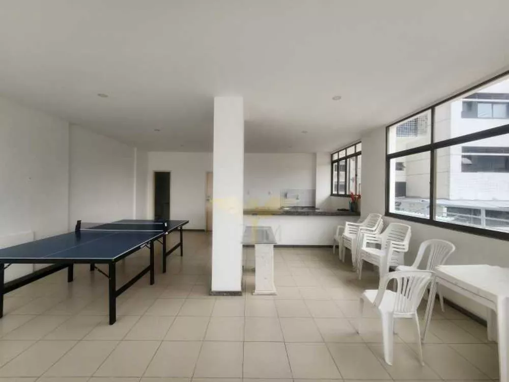 Apartamento à venda com 2 quartos, 65m² - Foto 18