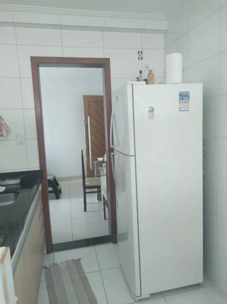 Apartamento à venda com 2 quartos, 58m² - Foto 3