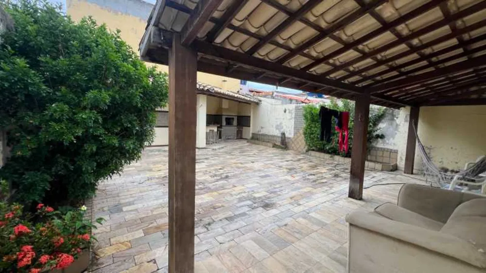 Casa, 4 quartos, 280 m² - Foto 3