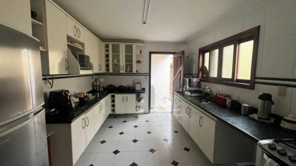 Casa, 4 quartos, 280 m² - Foto 13