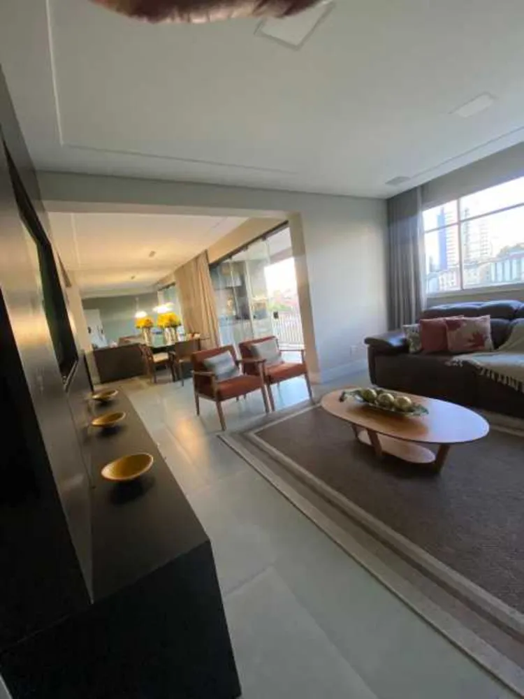 Apartamento, 3 quartos, 215 m² - Foto 9