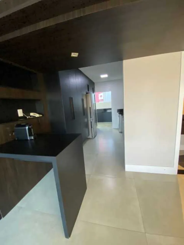 Apartamento, 3 quartos, 215 m² - Foto 5