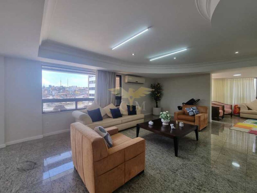 Apartamento à venda com 4 quartos, 255m² - Foto 1