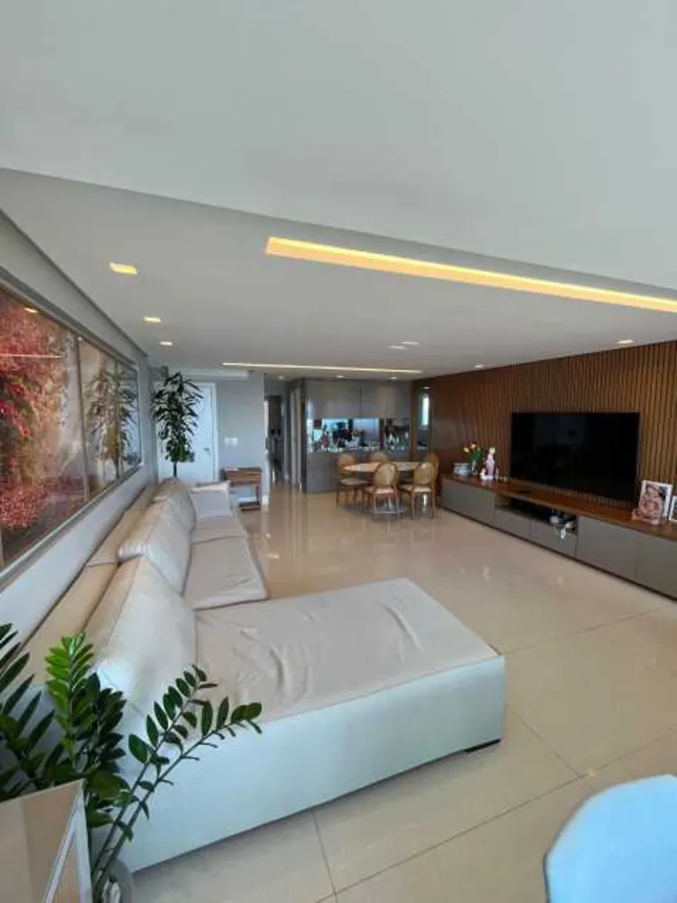 Apartamento, 3 quartos, 144 m² - Foto 1