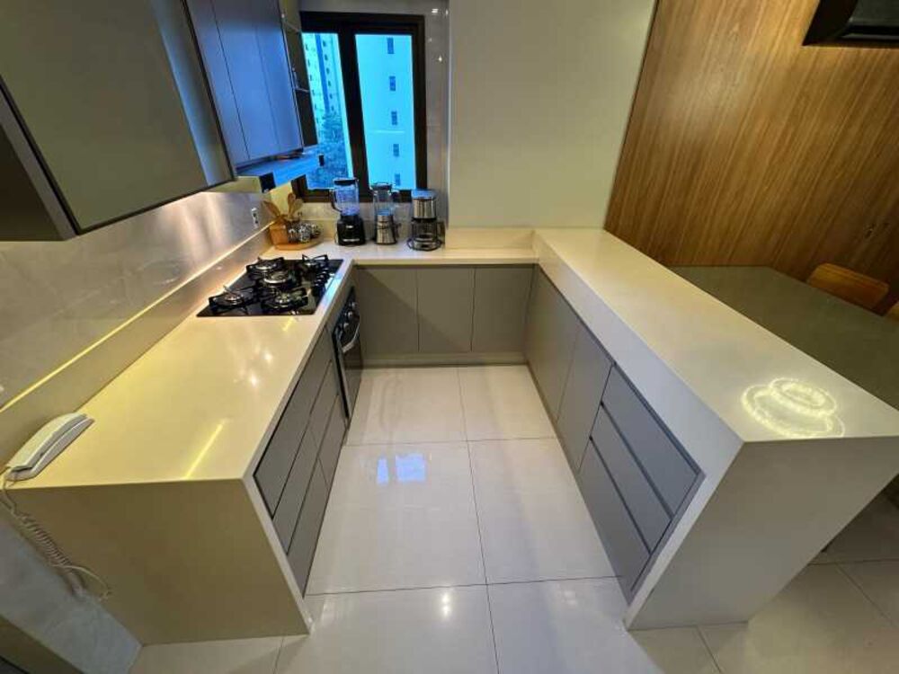 Apartamento à venda com 3 quartos, 102m² - Foto 3