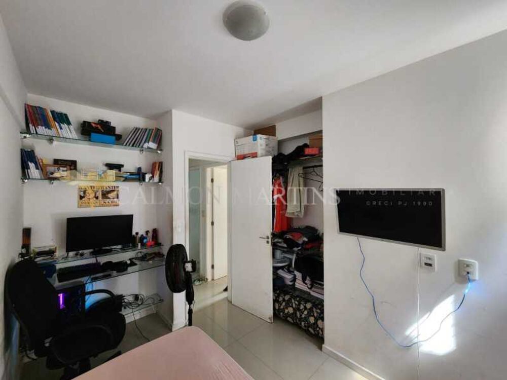 Apartamento à venda com 3 quartos, 107m² - Foto 4