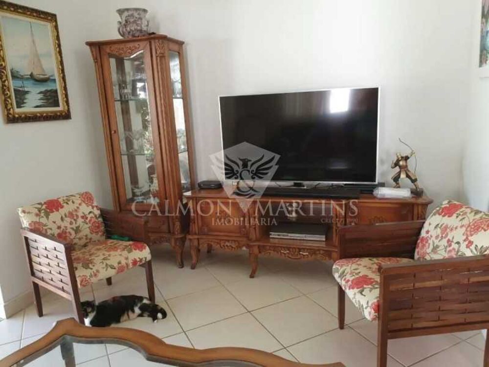 Casa, 3 quartos, 252 m² - Foto 2
