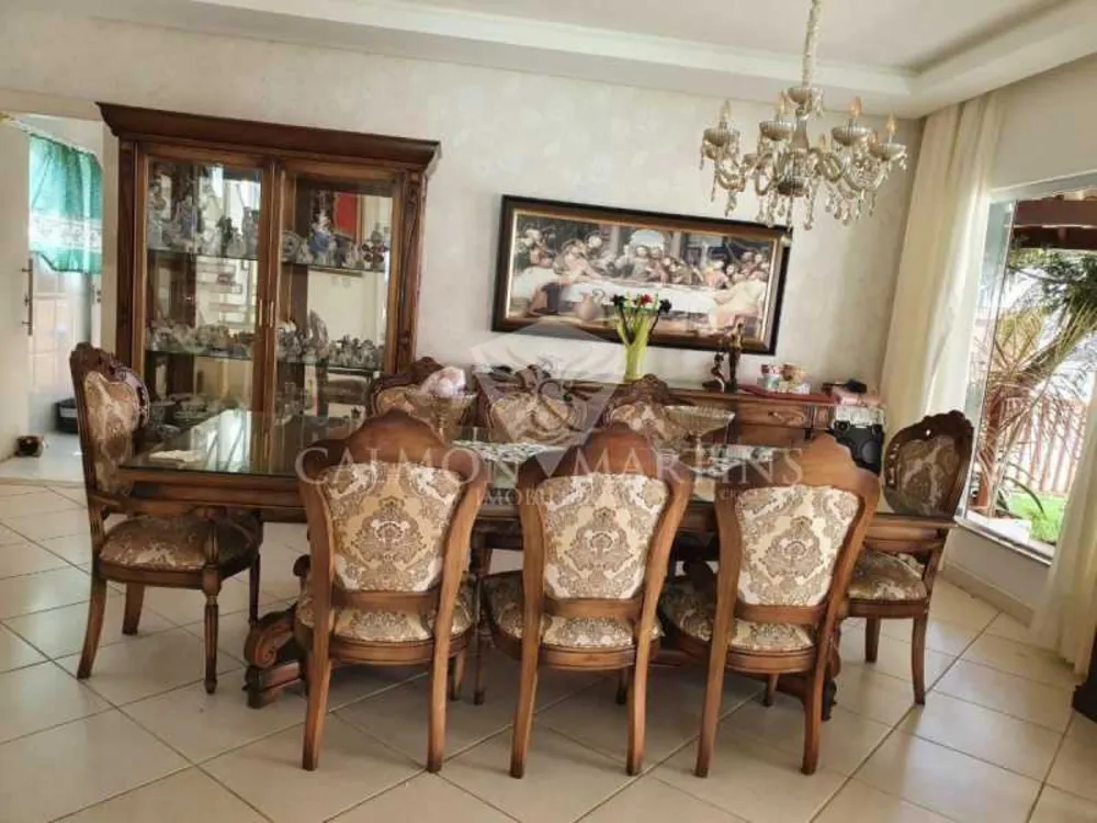Casa, 3 quartos, 252 m² - Foto 5