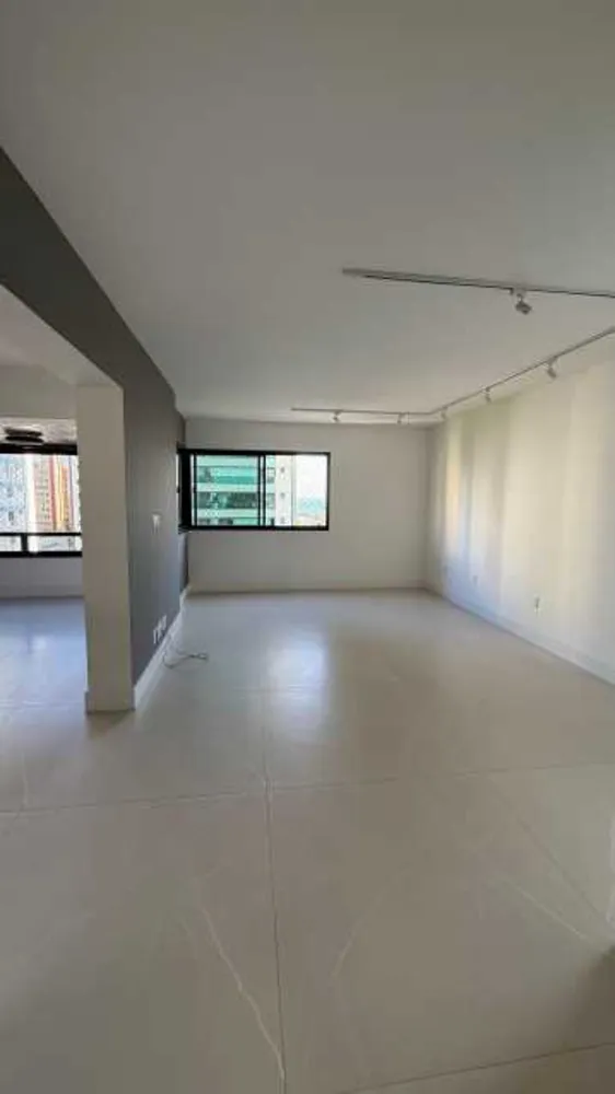 Apartamento, 4 quartos, 187 m² - Foto 11