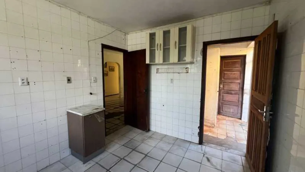 Casa, 7 quartos, 195 m² - Foto 7