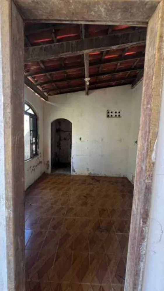 Casa, 7 quartos, 195 m² - Foto 2
