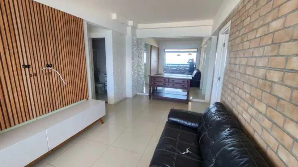 Apartamento à venda com 2 quartos, 65m² - Foto 3