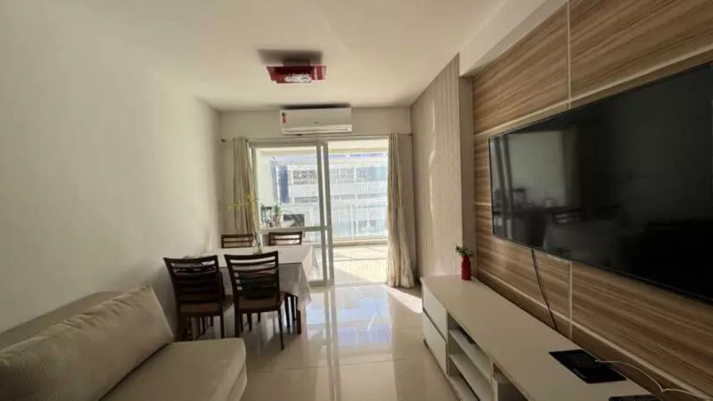 Apartamento à venda com 2 quartos, 98m² - Foto 1