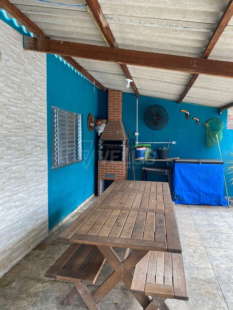 Fazenda à venda com 2 quartos, 1430m² - Foto 1