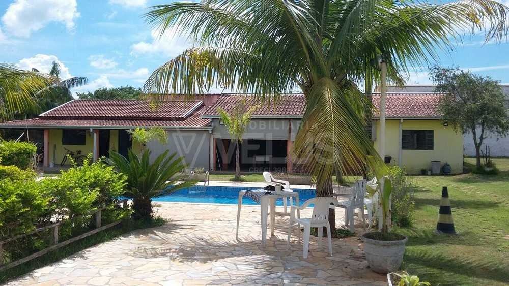 Fazenda à venda com 2 quartos, 2000m² - Foto 1