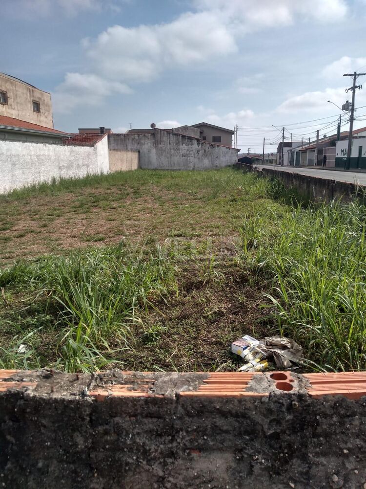Terreno à venda, 472m² - Foto 1