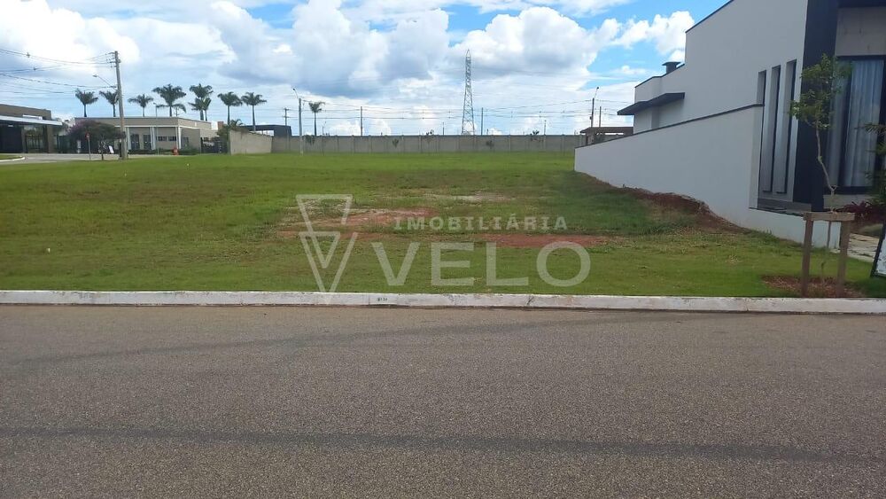 Terreno à venda, 360m² - Foto 1