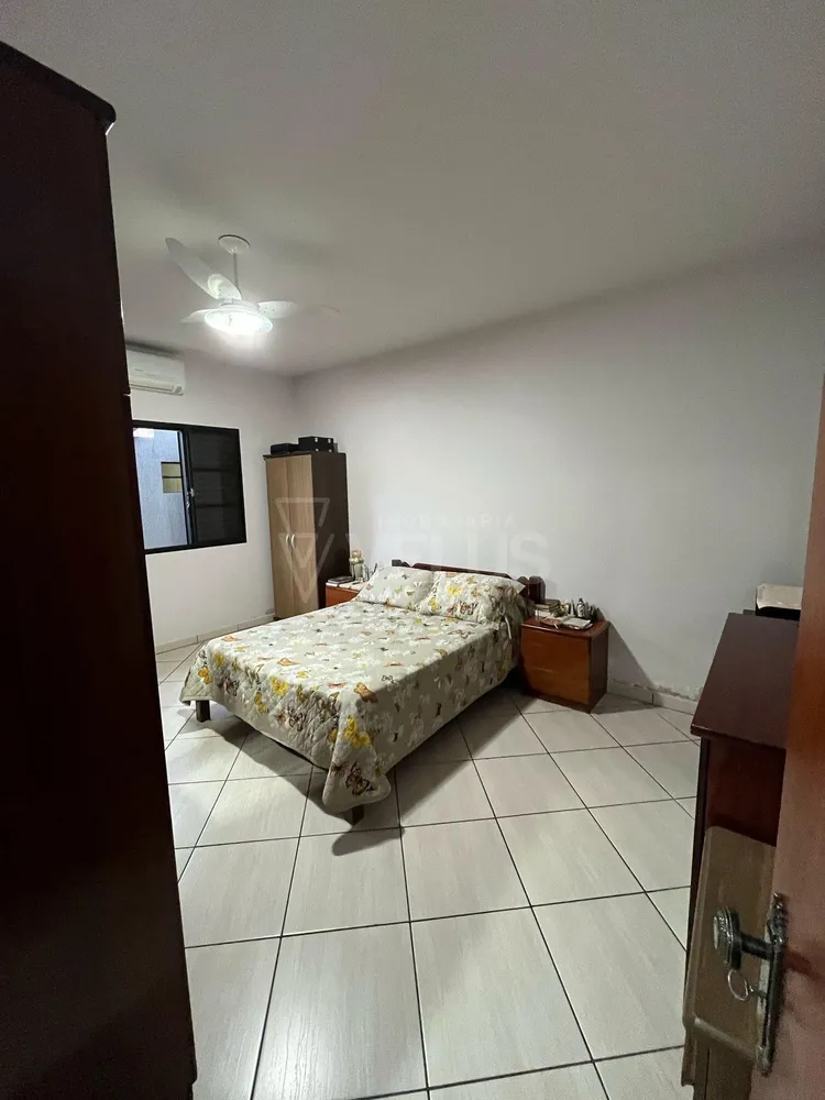 Casa, 3 quartos, 156 m² - Foto 4