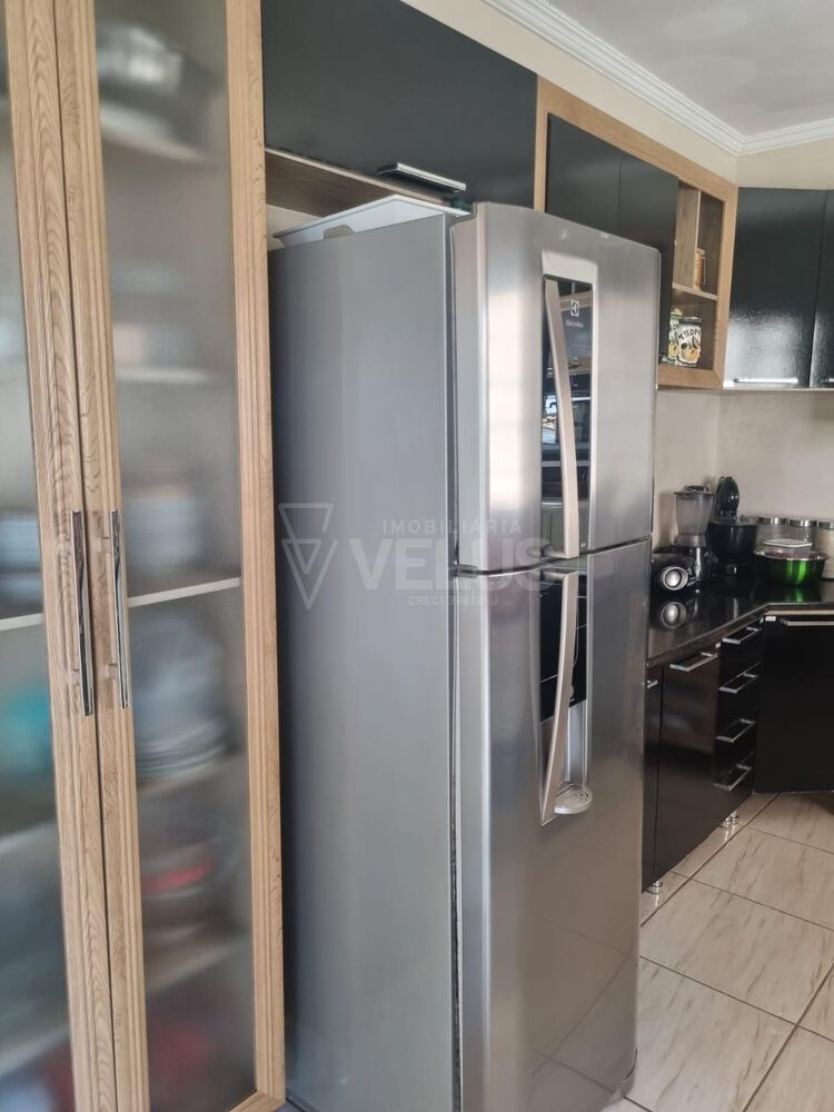 Casa de Condomínio à venda com 2 quartos, 50m² - Foto 2