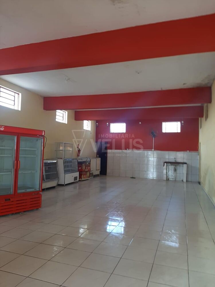 Prédio Inteiro à venda com 2 quartos, 240m² - Foto 2